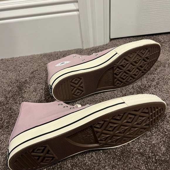 Mens lilac converse never worn size 11 - Picture 3 of 4